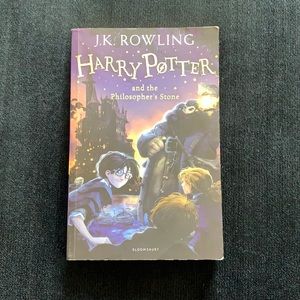 Harry Potter and the Philosphers Stone - softcover